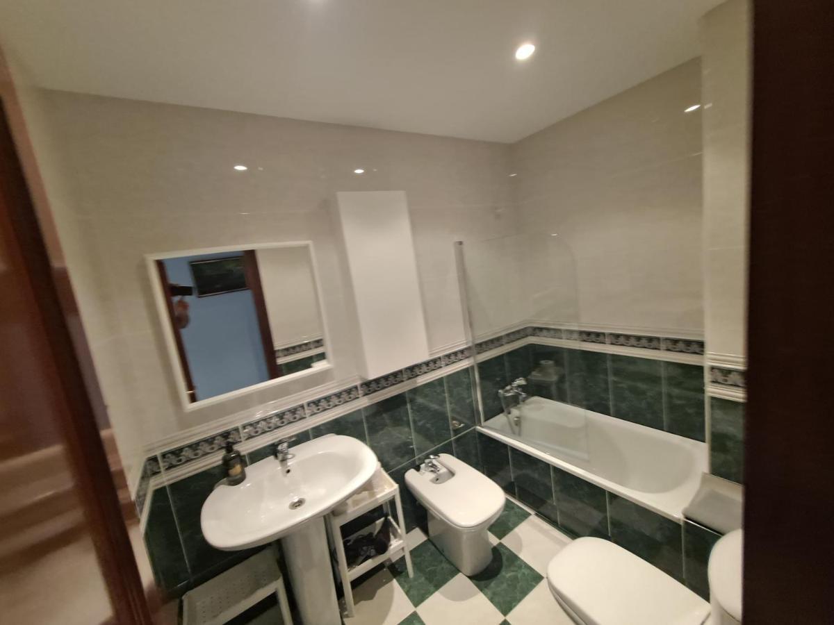 Apartamento Con Vistas, Amplio Y Luminoso Monforte De Lemos Exteriér fotografie